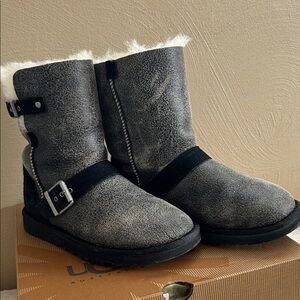 UGG Black and Gray Shearling Buckle Boots